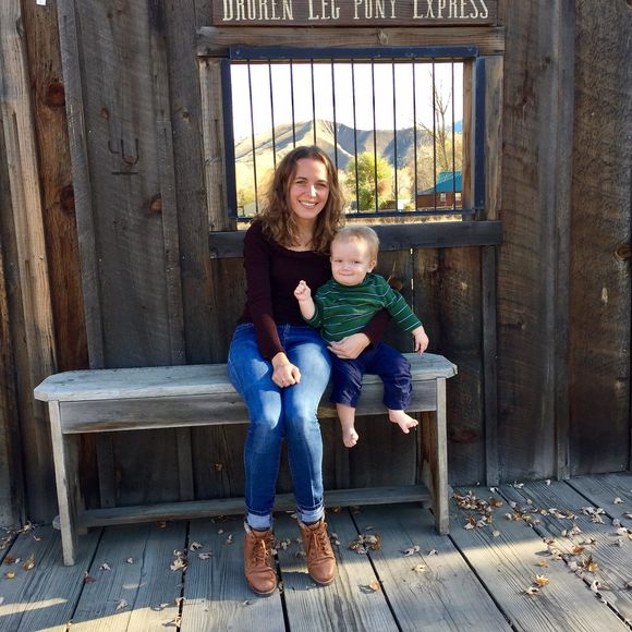 Meet your Posher, Emily - Picture 1 of 1